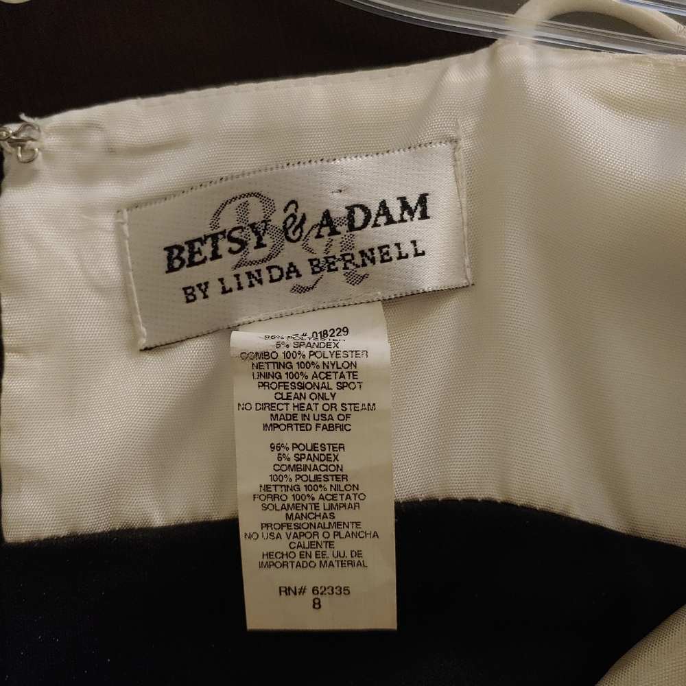 Prom/Formal Dress - Picture 3 of 3